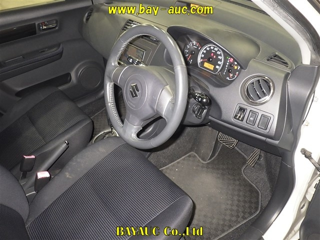 SUZUKI SWIFT 2008