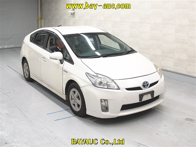 TOYOTA PRIUS 2010