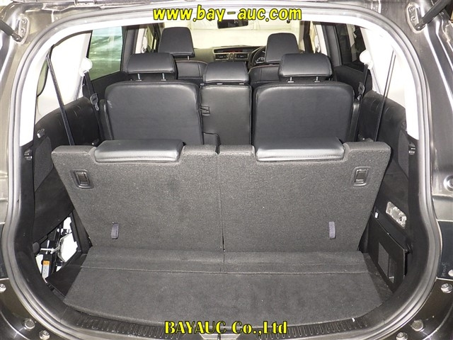 MAZDA PREMACY 2015