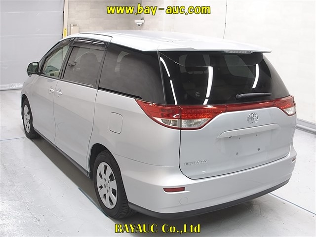 TOYOTA ESTIMA 2014