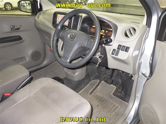 DAIHATSU MIRA E S 2014