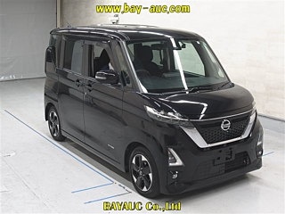 NISSAN ROOX 2021