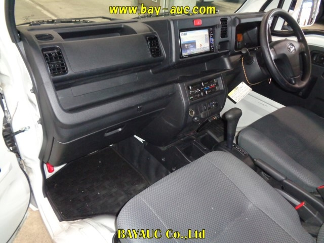 DAIHATSU HIJET TRUCK 2020