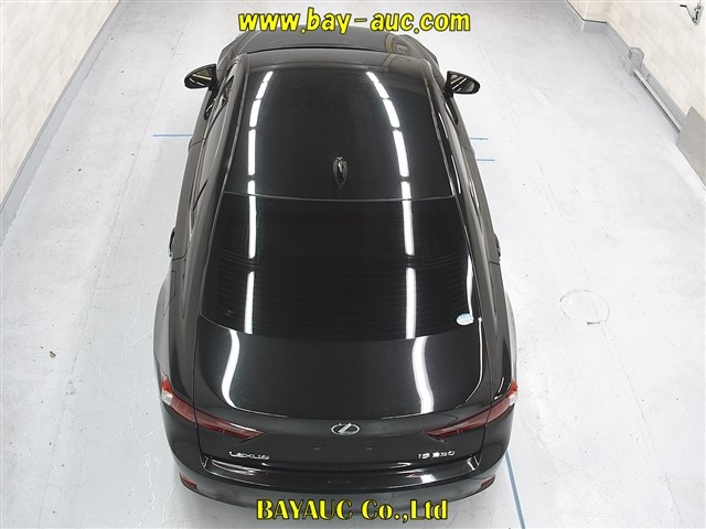 LEXUS IS 2016