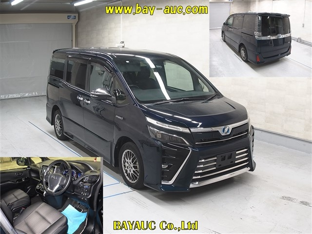 TOYOTA VOXY 2018