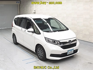 HONDA FREED 2024