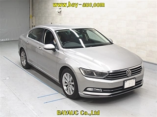 VOLKSWAGEN PASSAT 2017