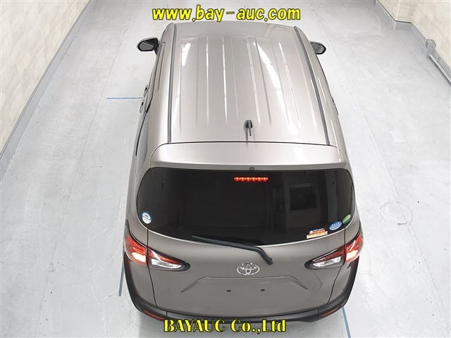 TOYOTA SIENTA 2020