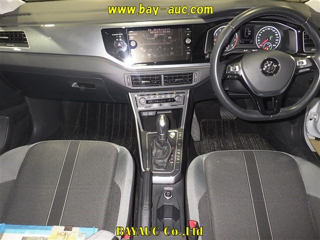 VOLKSWAGEN POLO 2018