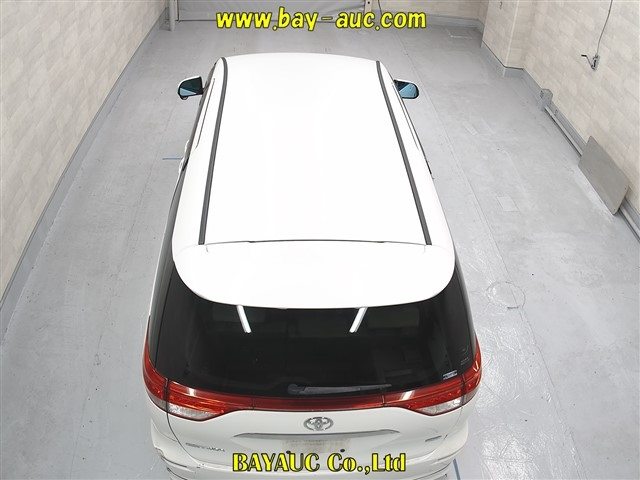 TOYOTA ESTIMA 2009