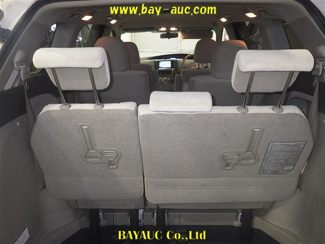 TOYOTA ESTIMA 2009