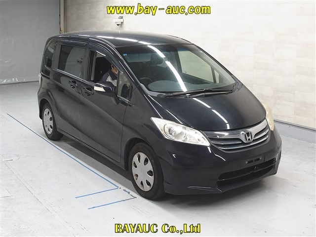 HONDA FREED 2012