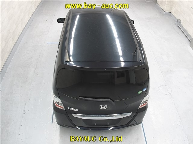 HONDA FREED 2012