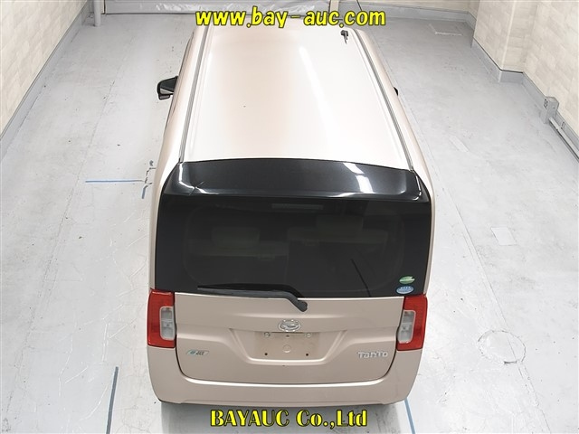 DAIHATSU TANTO 2014