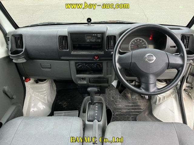 NISSAN CLIPPER VAN 2012
