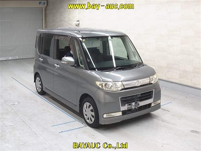 DAIHATSU TANTO 2008