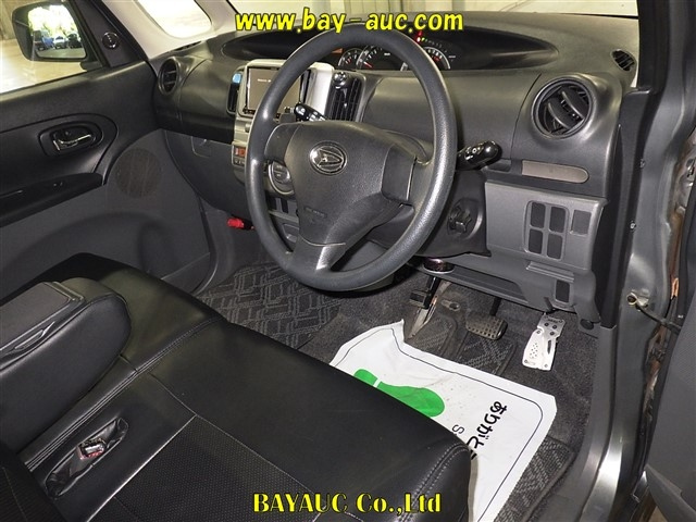 DAIHATSU TANTO 2008