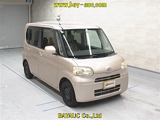 DAIHATSU TANTO 2009