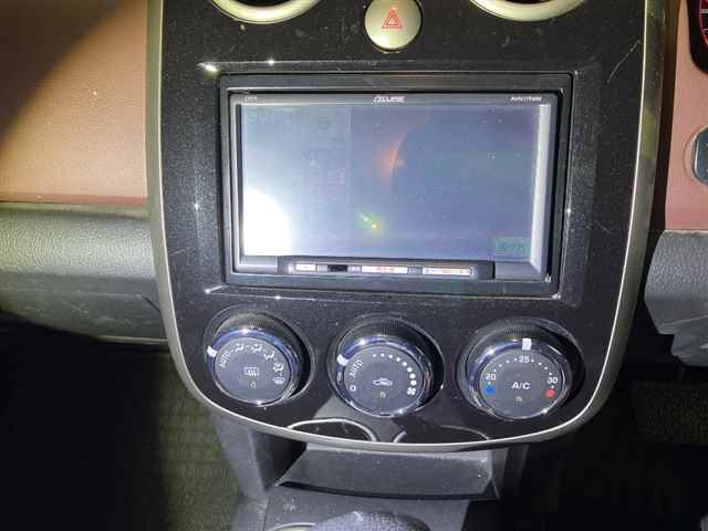 MAZDA VERISA 2009