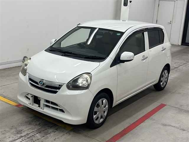 DAIHATSU MIRA E S 2012