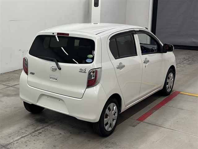DAIHATSU MIRA E S 2012