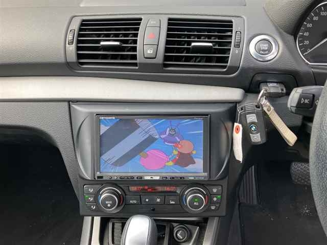 BMW 1 SERIES 2011