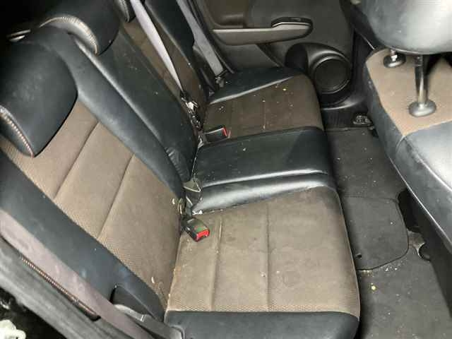 HONDA FIT SHUTTLE 2011