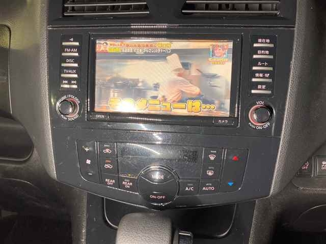 NISSAN SERENA 2012