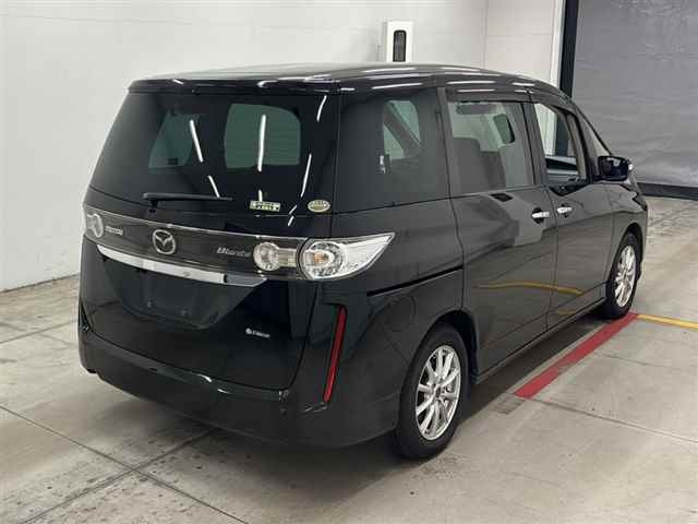MAZDA BIANTE 2011