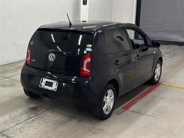 VOLKSWAGEN UP 2014