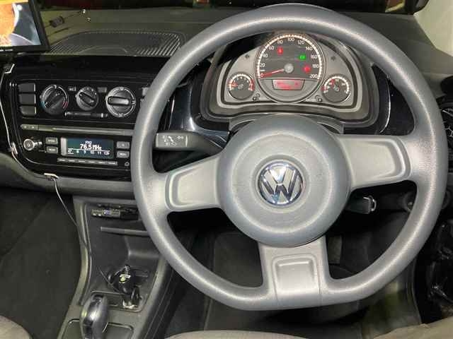 VOLKSWAGEN UP 2014