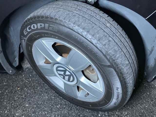 VOLKSWAGEN UP 2014