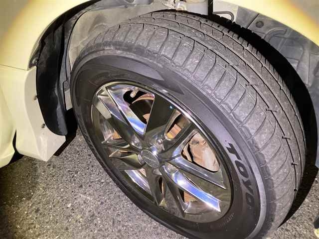 NISSAN SERENA 2011