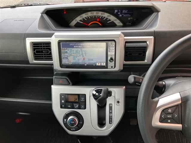 DAIHATSU WAKE 2016