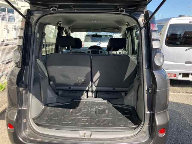 TOYOTA SIENTA 2008