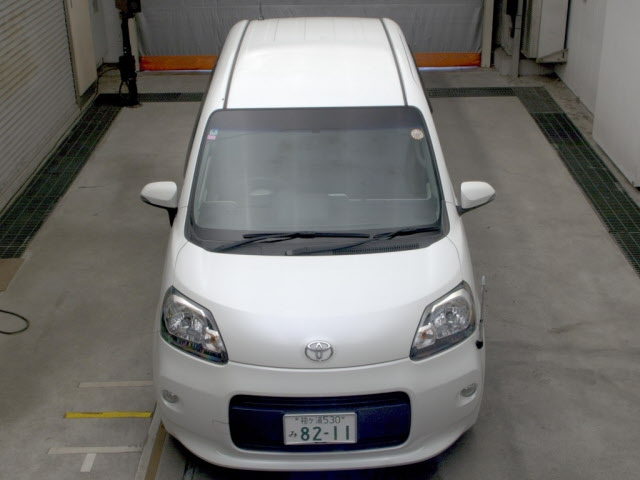 TOYOTA PORTE 2014
