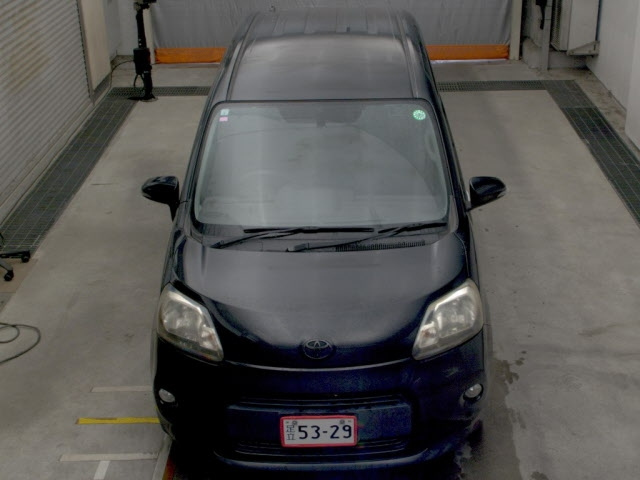 TOYOTA PORTE 2013