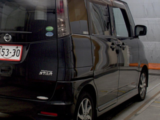 NISSAN ROOX 2012