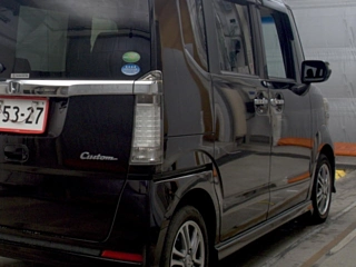 HONDA N BOX 2015