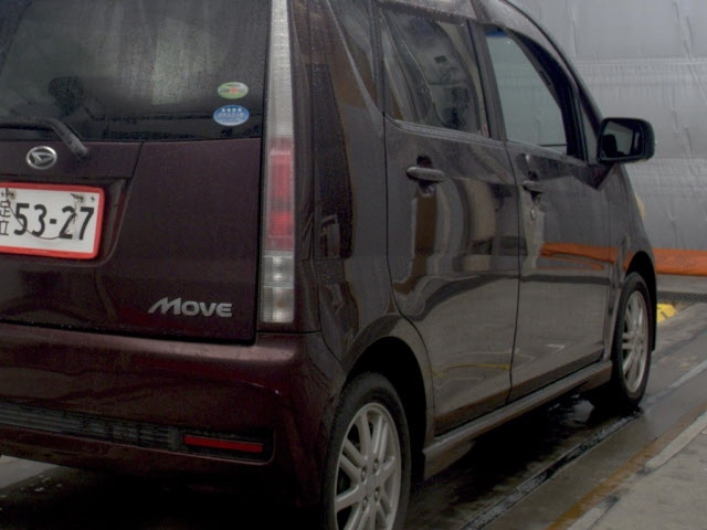 DAIHATSU MOVE 2010