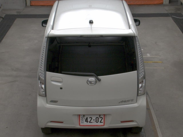 DAIHATSU MOVE 2013