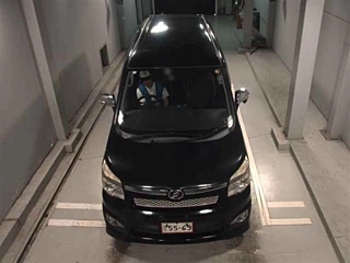 TOYOTA VOXY 2012
