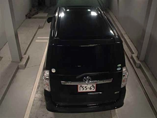 TOYOTA VOXY 2012