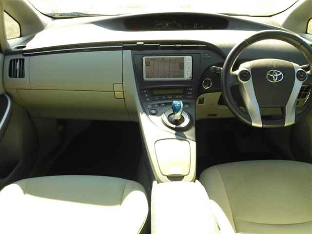TOYOTA PRIUS 2010