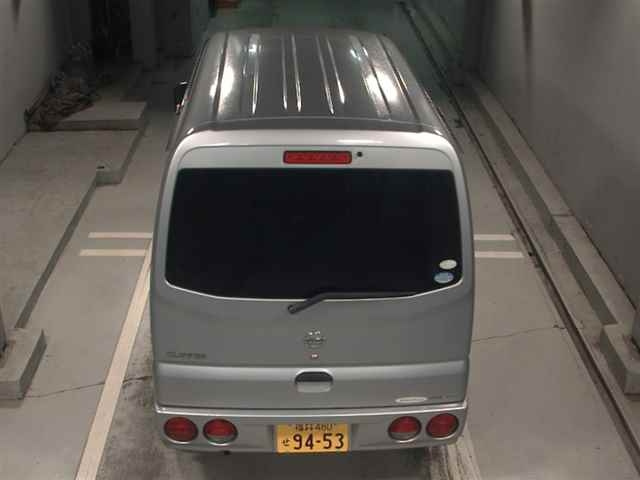 NISSAN CLIPPER VAN 2010