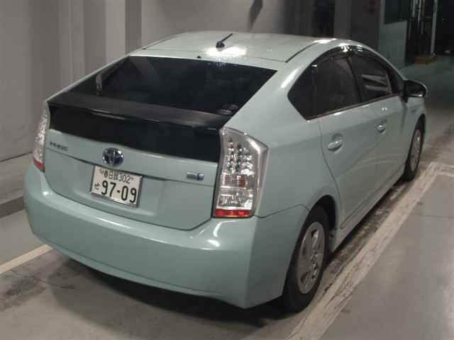 TOYOTA PRIUS 2011