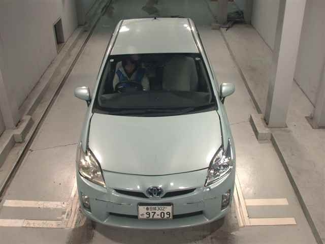 TOYOTA PRIUS 2011