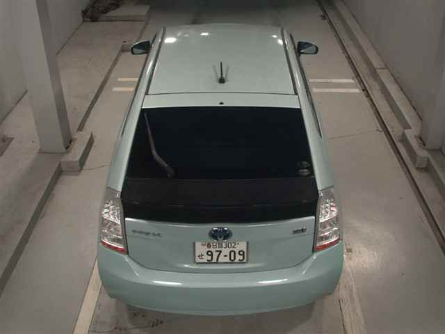 TOYOTA PRIUS 2011