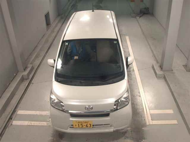 DAIHATSU MOVE 2013