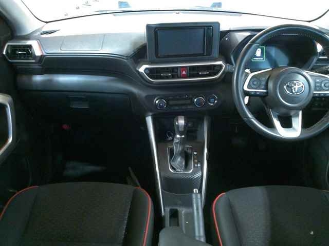TOYOTA RAIZE 2020